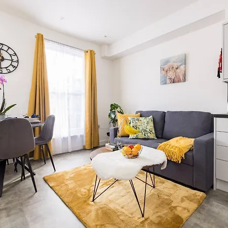 Wild Roses Serviced Apartments - Chelsea London Exterior photo