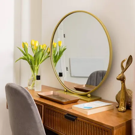 Wild Roses Serviced Apartments - Chelsea London Exterior photo