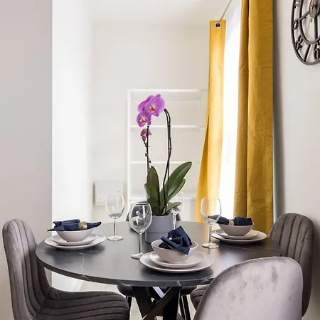 Wild Roses Serviced Apartments - Chelsea London Exterior photo