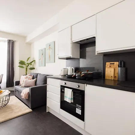 Wild Roses Serviced Apartments - Chelsea London Exterior photo
