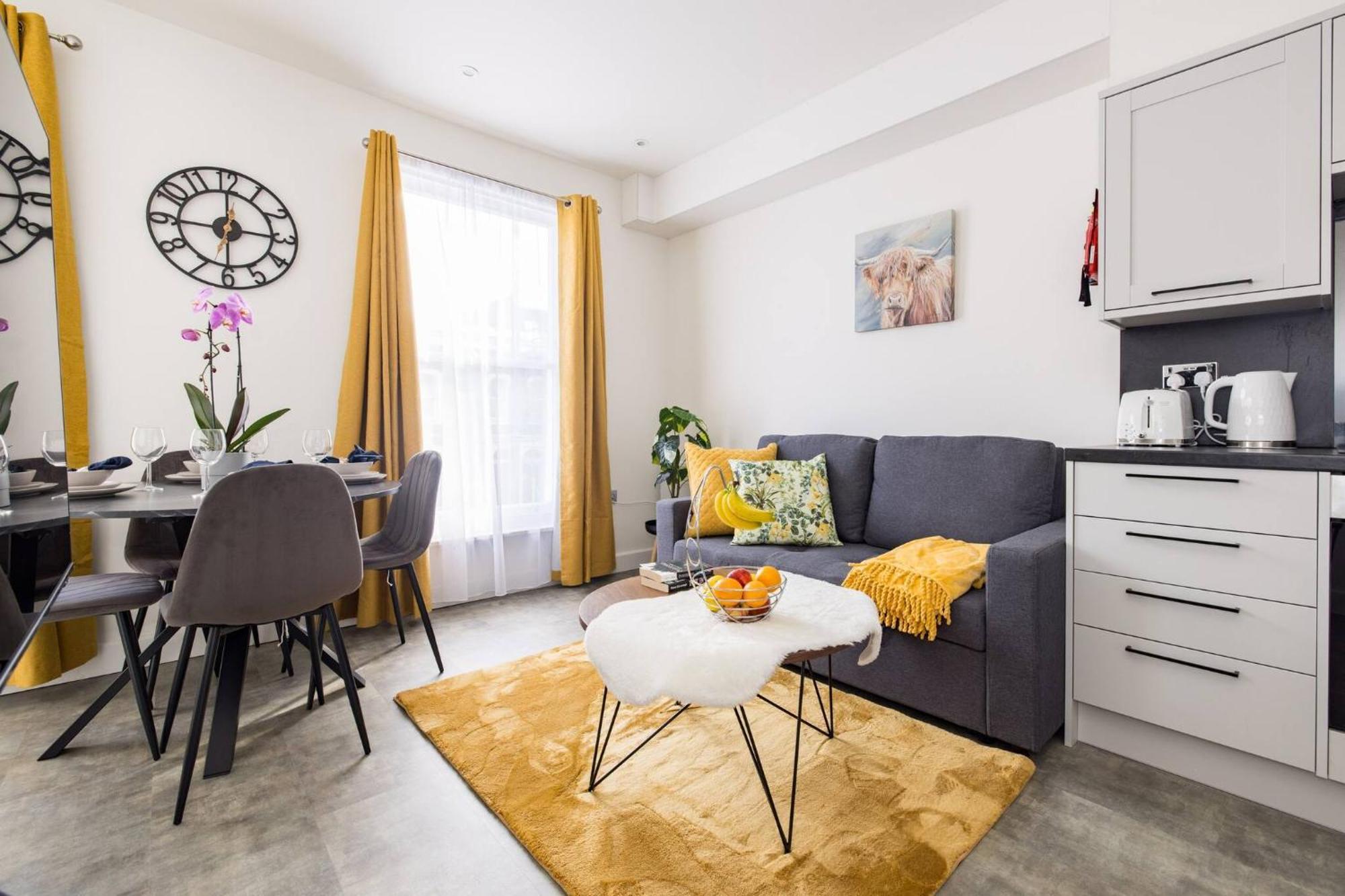 Apartment Wild Roses Serviced - Chelsea