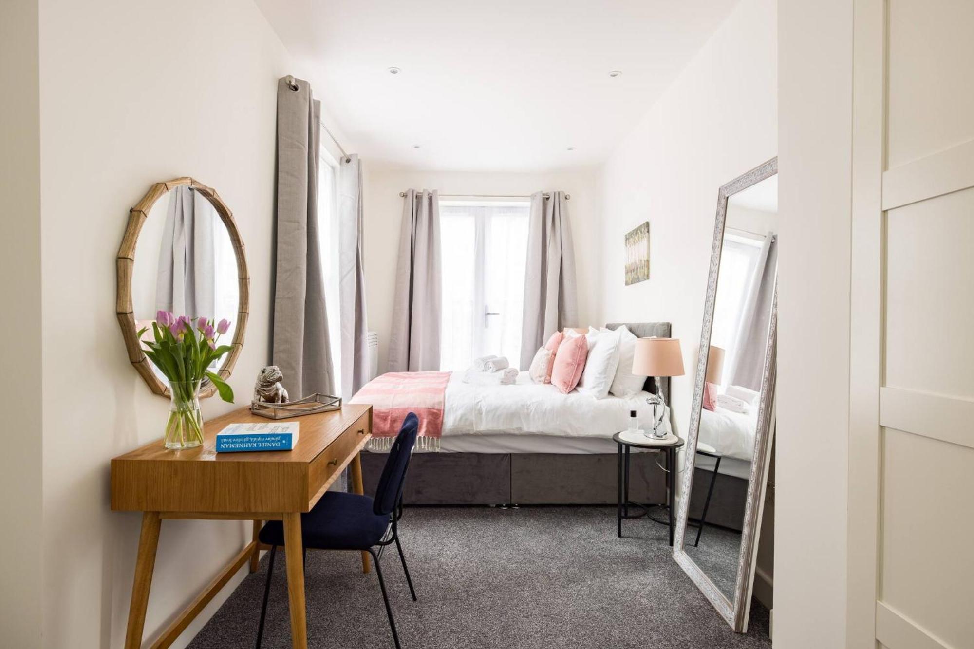 Apartment Wild Roses Serviced - Chelsea *
